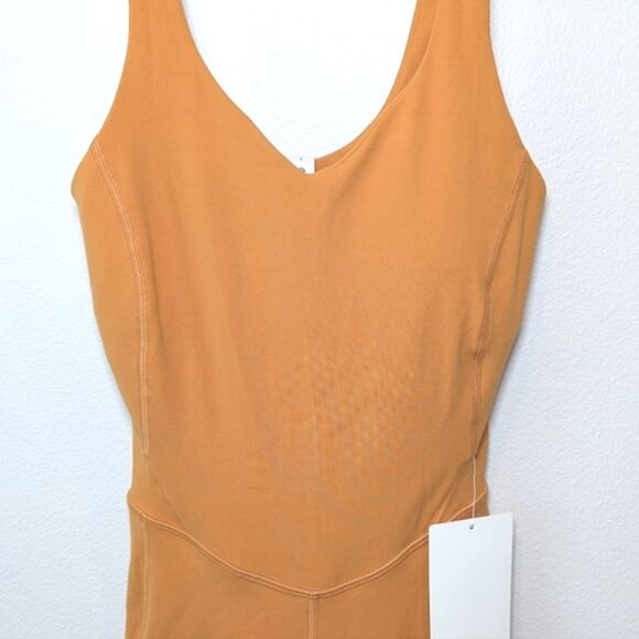 NWT lululemon Align™ Bodysuit 8" - Picture 6 of 15
